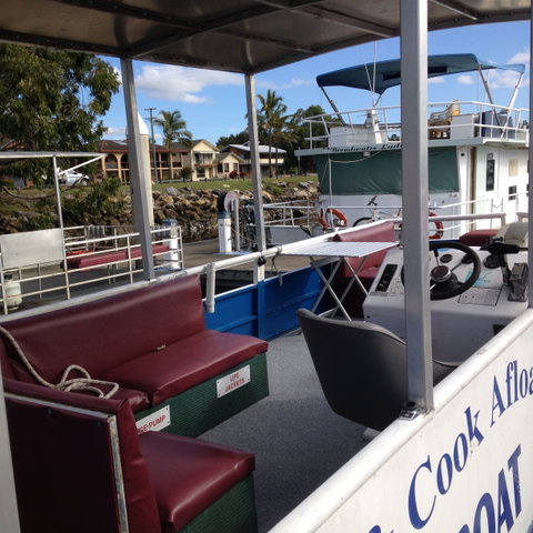 Clarence River BBQ Boats - Holiday Adelaide 3