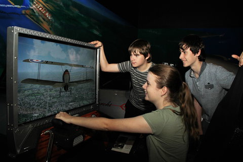 Hinkler Hall Of Aviation - Holiday Adelaide 1