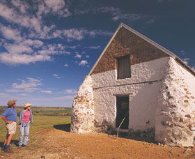 Oakabella Homestead - Holiday Adelaide 0