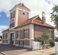 Merredin Town Hall - Holiday Adelaide