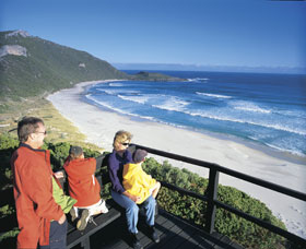 Conspicuous Beach - Holiday Adelaide 0