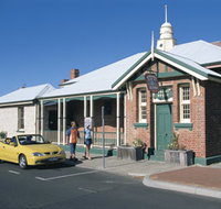 Old Court House Complex - Holiday Adelaide