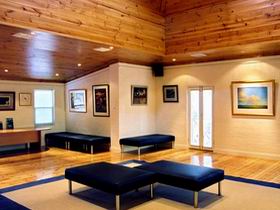 Pikes Wines - Holiday Adelaide 0