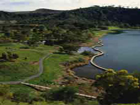 Mount Gambier Crater Lakes - Holiday Adelaide 0