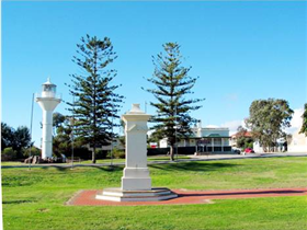 Historic Wallaroo Town Drive - Holiday Adelaide 0
