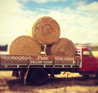 Moorooroo Park Vineyards - Holiday Adelaide