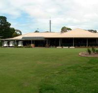 Thaxted Park Golf Club - Holiday Adelaide