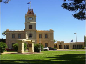 Discovering Historic Kadina Town Drive - Holiday Adelaide 0
