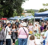 Willunga Farmers' Market - Holiday Adelaide