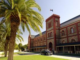 Chateau Tanunda Estate - Holiday Adelaide 0