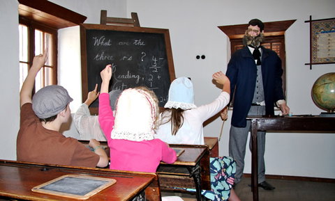 St John's Schoolhouse Museum - Holiday Adelaide 4