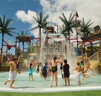 Wet 'n' Wild Water World - Holiday Adelaide