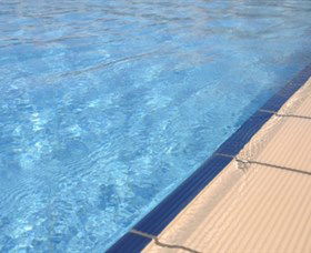 Calliope Swimming Pool - Holiday Adelaide 0