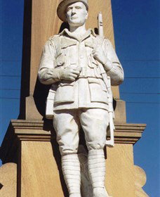 Beaudesert War Memorial - Holiday Adelaide 0