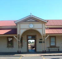 Maryborough Railway Station - Holiday Adelaide