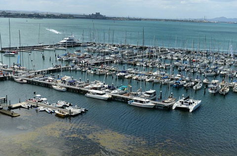 Royal Geelong Yacht Club - Holiday Adelaide 4