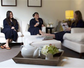 Natskin Day Spa Retreat - Holiday Adelaide 0