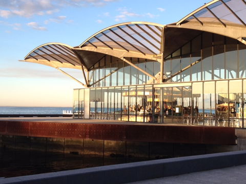 The Carousel - Holiday Adelaide 2