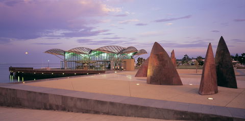 The Carousel - Holiday Adelaide 3