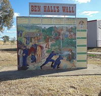 Ben Halls Wall - Holiday Adelaide