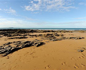 Canoe Point Beach And Parklands - Holiday Adelaide 1