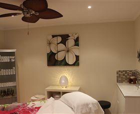 Zen Beauty Spa - Holiday Adelaide 1