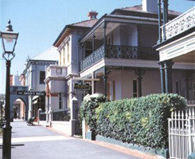 Yass Historic Walk And Drive - Holiday Adelaide 0