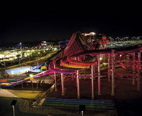 Wet 'n' Wild Sydney - Holiday Adelaide 6