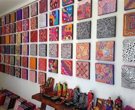 Bouddi Gallery - Contemporary Aboriginal Art - Holiday Adelaide 1