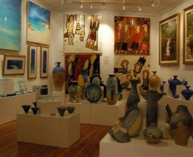 Articles Fine Art Gallery - Holiday Adelaide 1