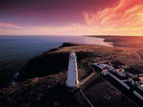 Cape Willoughby Lightstation - Cape Willoughby Conservation Park - Holiday Adelaide 0