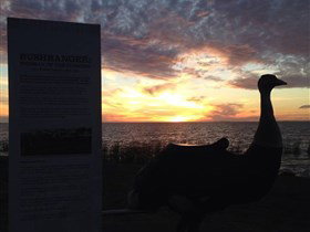 Meningie's Pelican Path - Yunti Ngopun Ngami - Holiday Adelaide 2