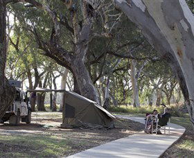 Wallam Creek, Bollon - Holiday Adelaide 0