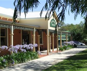 Jerilderie Library - Holiday Adelaide 0