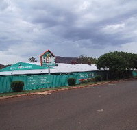 Muzzys Hardware - Holiday Adelaide