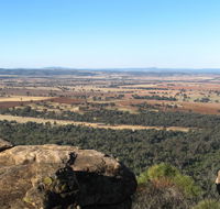 Basin Gully to Eualdrie lookout track - Holiday Adelaide