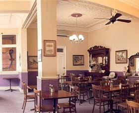 Culcairn Hotel - Holiday Adelaide 4