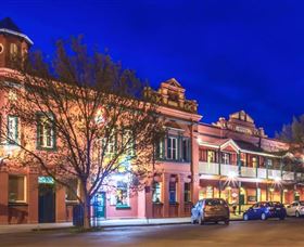 Culcairn Hotel - Holiday Adelaide 1