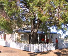 Lake Grace ACT Holiday Adelaide