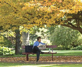 Albury Botanic Gardens - Holiday Adelaide 2