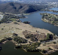 Lindsay Pryor National Arboretum - Holiday Adelaide