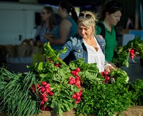 Capital Region Farmers Markets - Holiday Adelaide 3