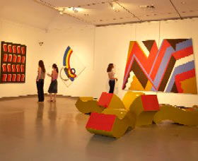 Penrith Regional Gallery And The Lewers Bequest - Holiday Adelaide 0