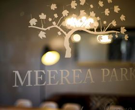 Meerea Park - Holiday Adelaide 1