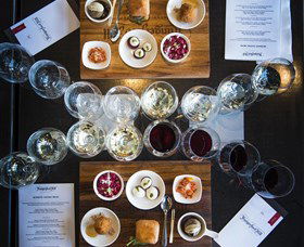 Hungerford Hill - Holiday Adelaide 1