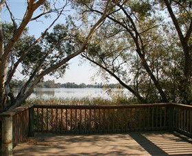 Sale Common Wetlands - Holiday Adelaide 1