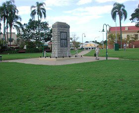 Sandgate War Memorial Park - Holiday Adelaide 2