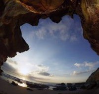 Caves Beach - Holiday Adelaide