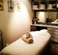 Refresh Face and Body - Holiday Adelaide