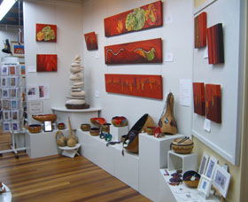 Ferry Park Gallery - Holiday Adelaide 1